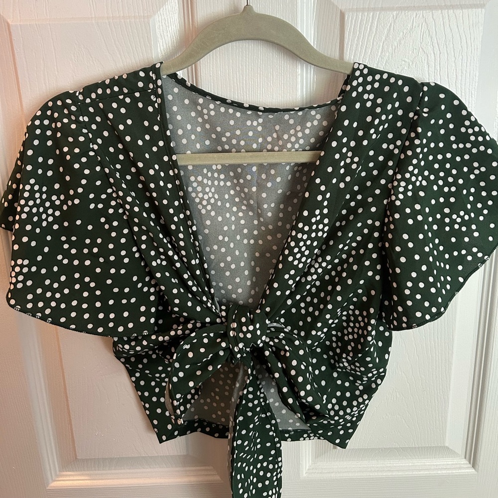 Zaful Trendy Polka Dot Tie-Front Blouse Size M